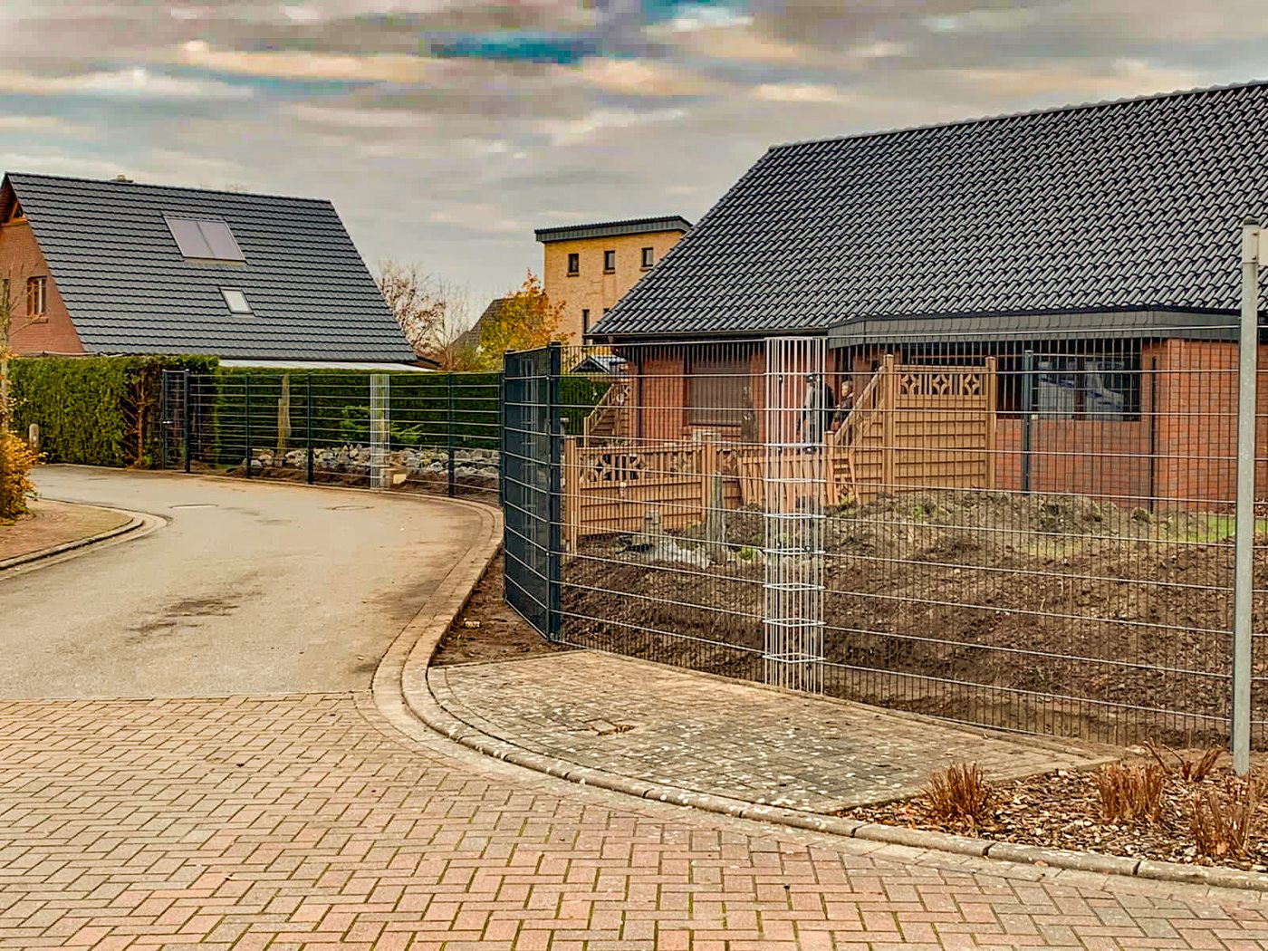 Gabionenzaun montiert von Zaunonkel GmbH